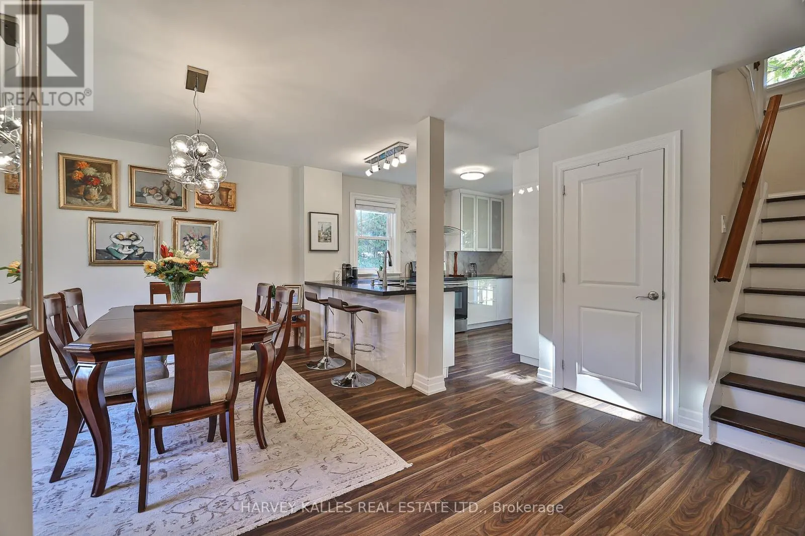 72 CRAIGMORE CRESCENT
