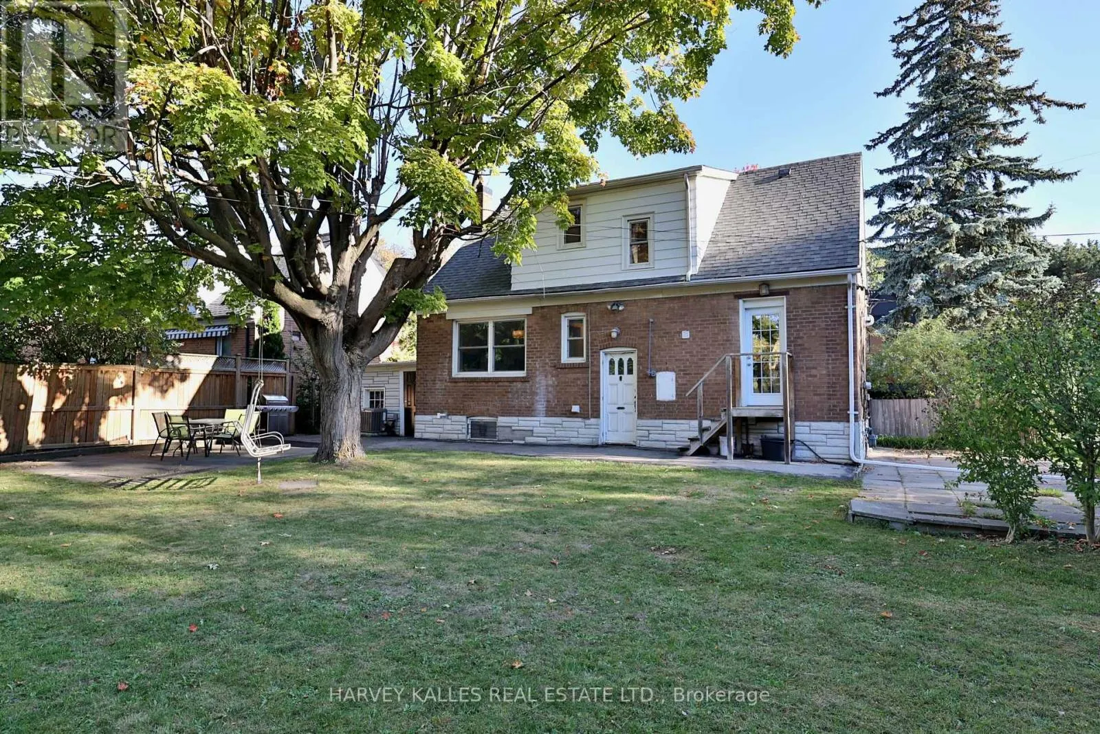 72 CRAIGMORE CRESCENT