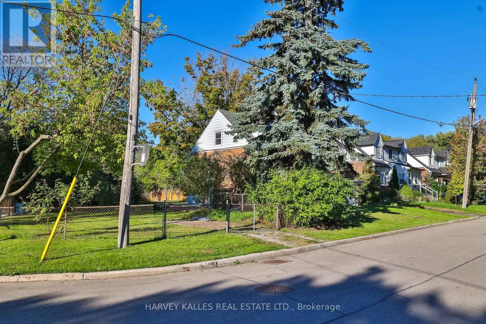 72 CRAIGMORE CRESCENT