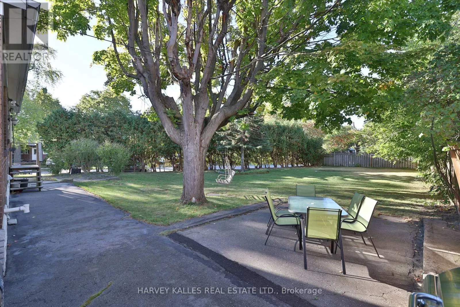 72 CRAIGMORE CRESCENT