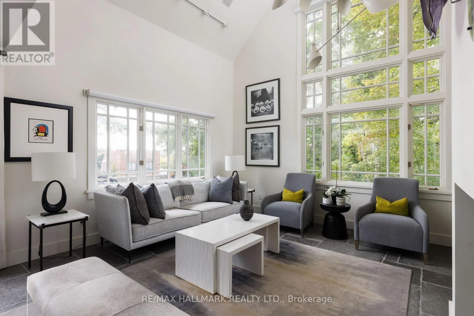 78 WYCHWOOD PARK