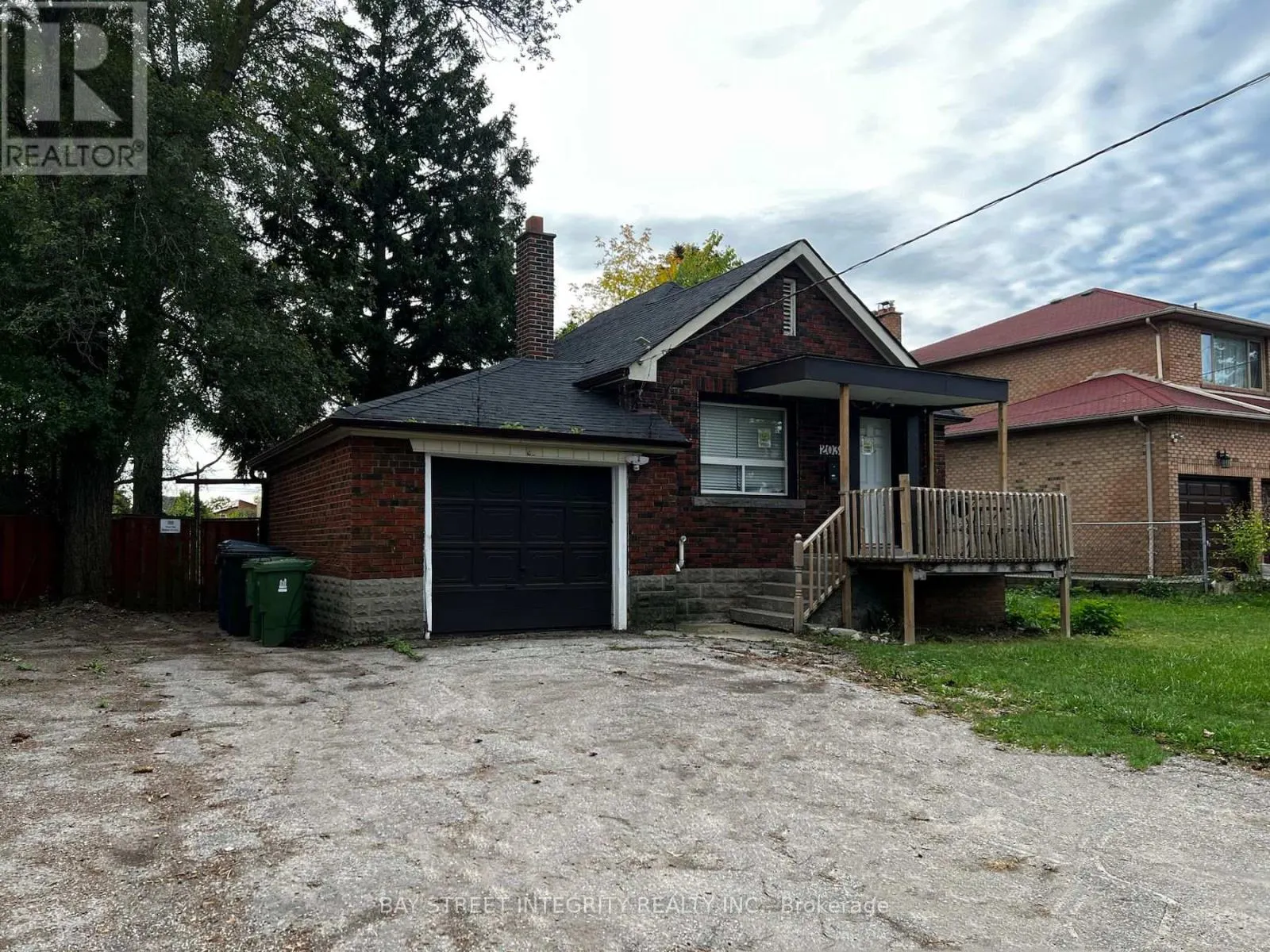 203 DREWRY AVENUE