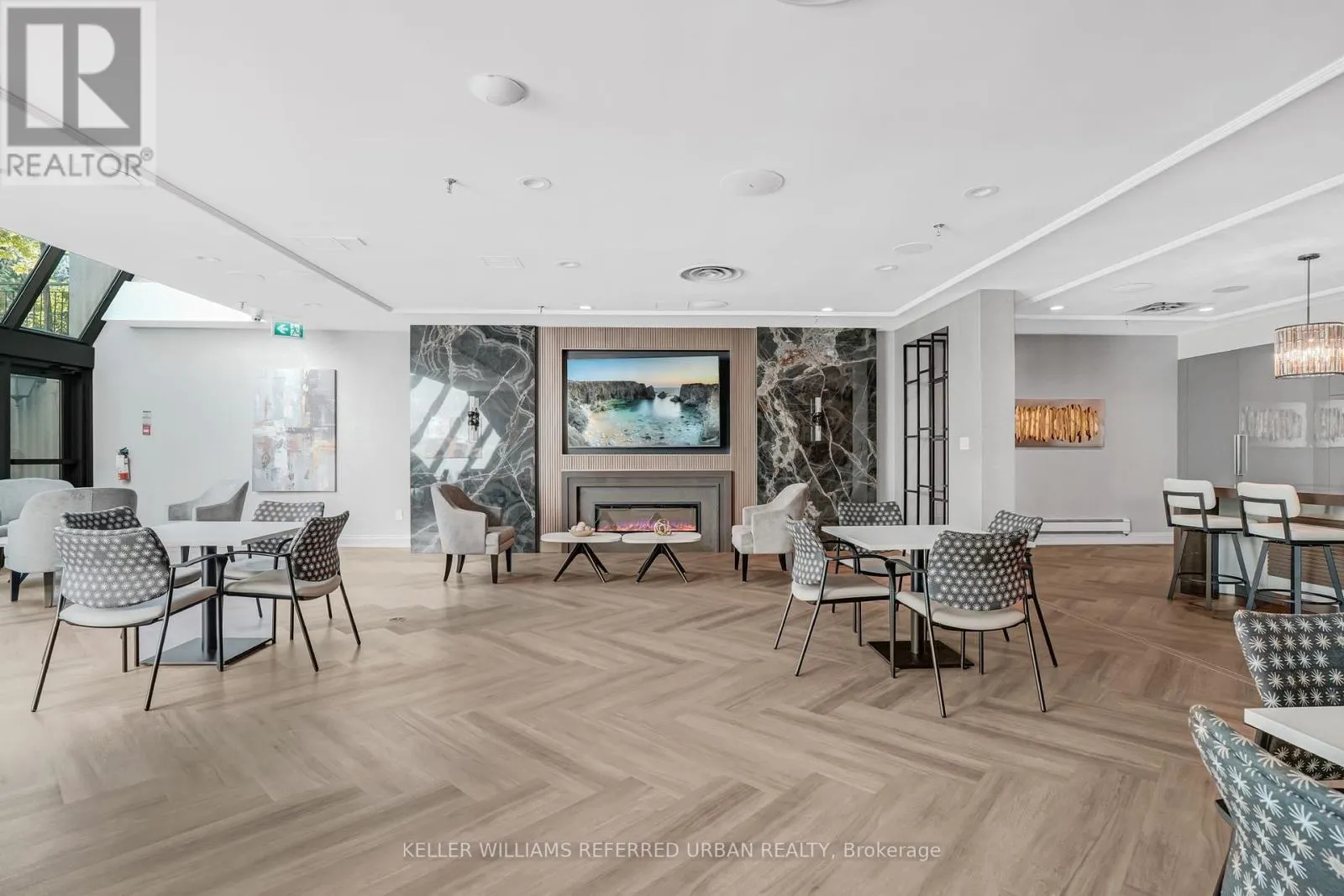 501 - 5444 YONGE STREET