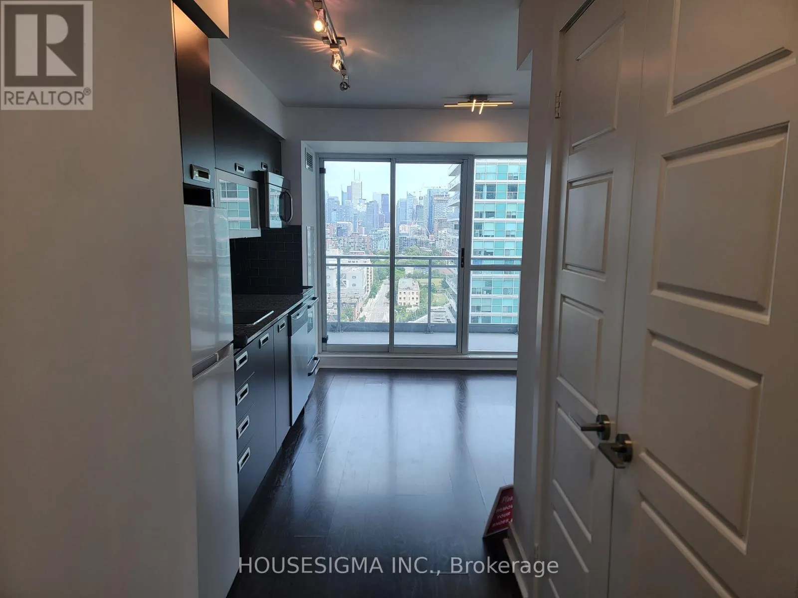 2012 - 100 WESTERN BATTERY ROAD