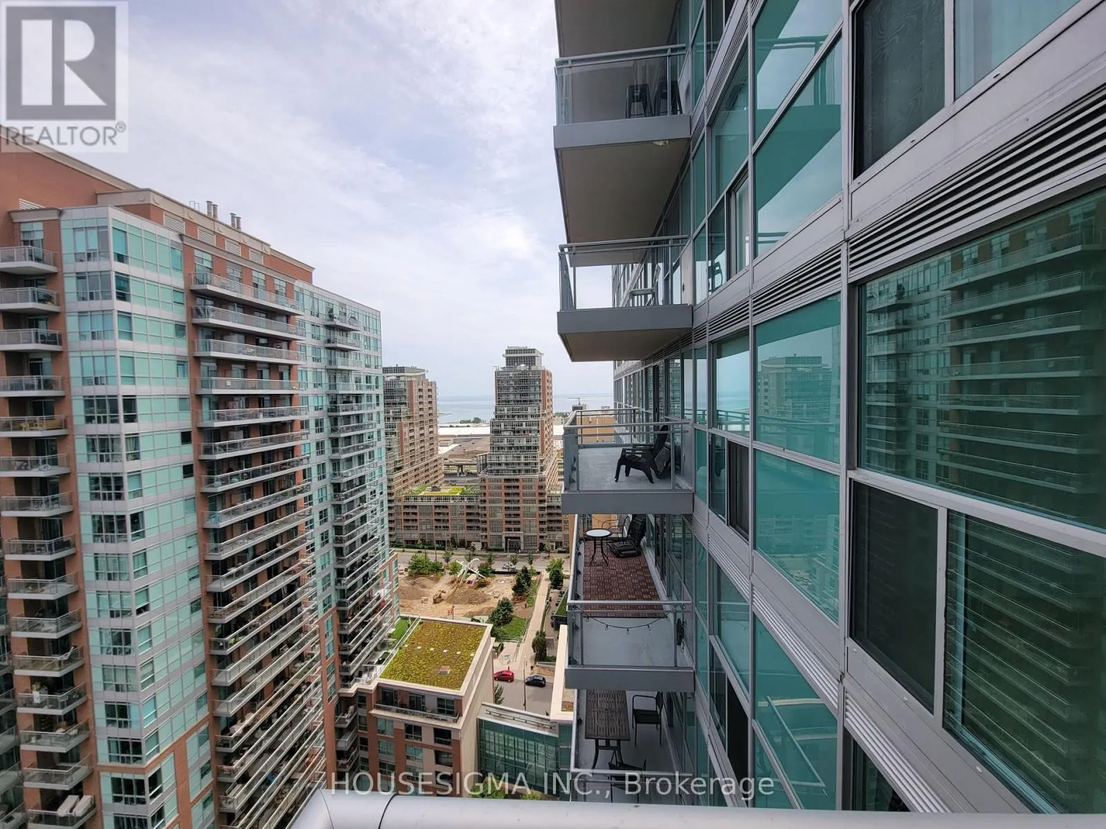 2012 - 100 WESTERN BATTERY ROAD