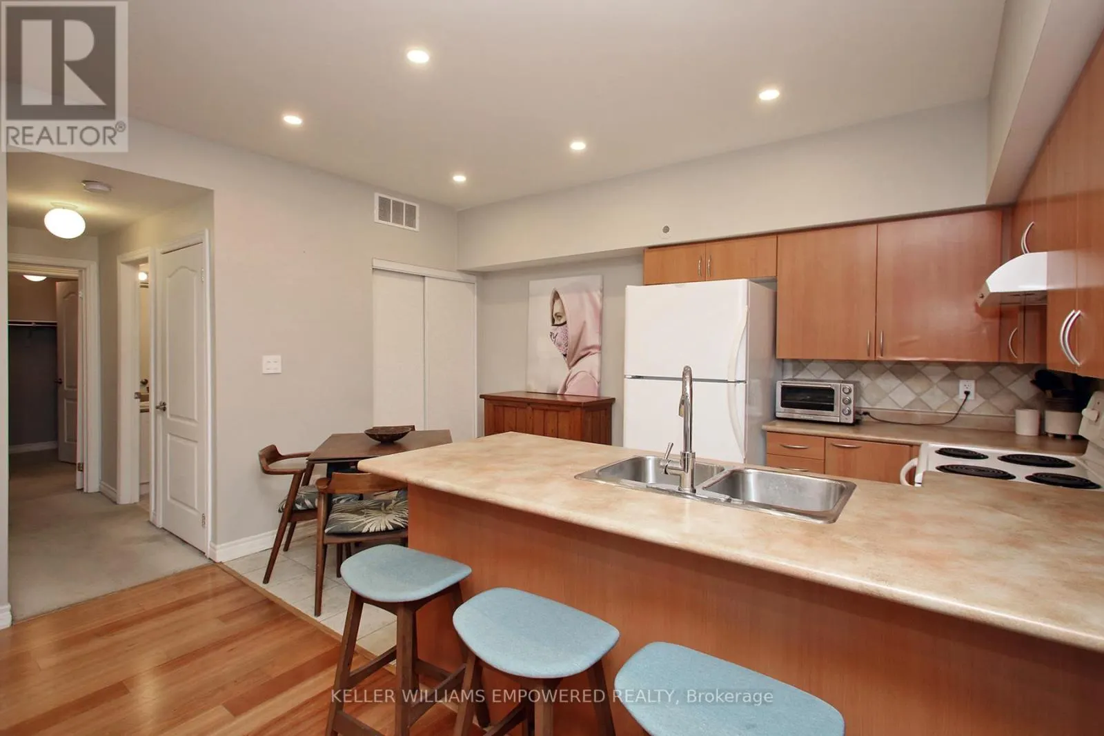 109 - 1837 EGLINTON AVENUE E