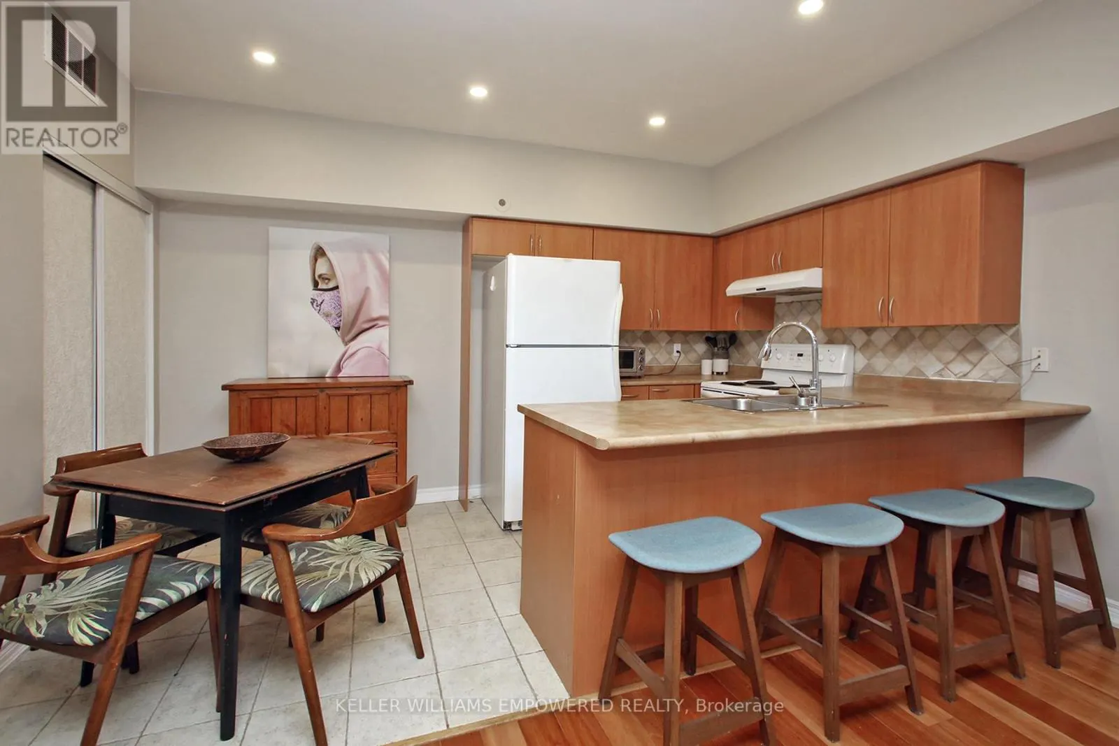 109 - 1837 EGLINTON AVENUE E