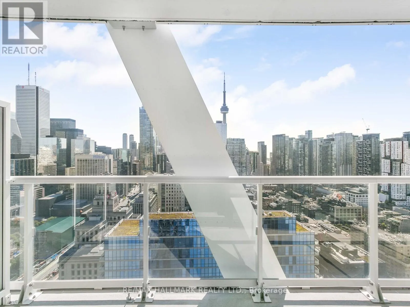 3217 - 230 SIMCOE STREET
