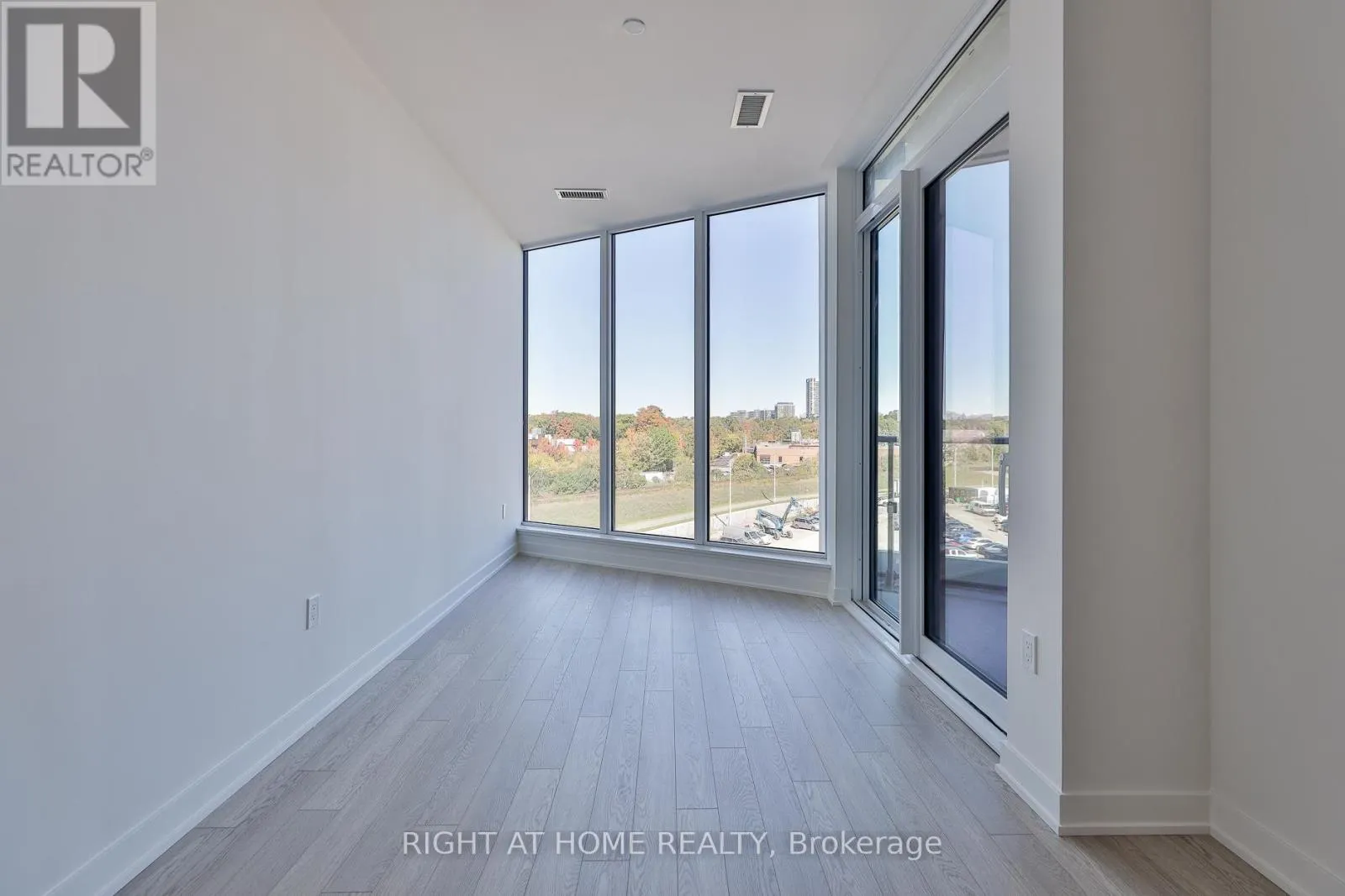 616 - 1 KYLE LOWRY RD ROAD