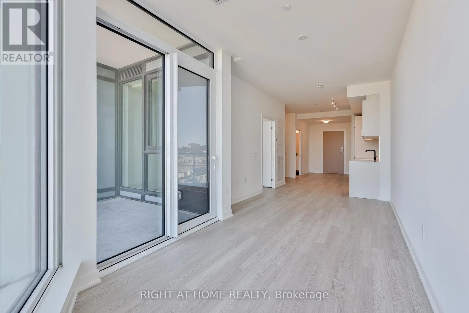 616 - 1 KYLE LOWRY RD ROAD