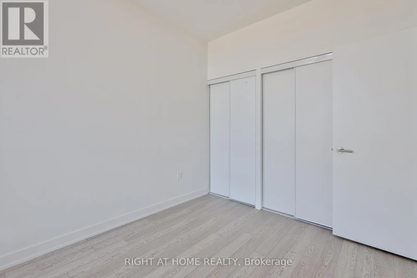 616 - 1 KYLE LOWRY RD ROAD