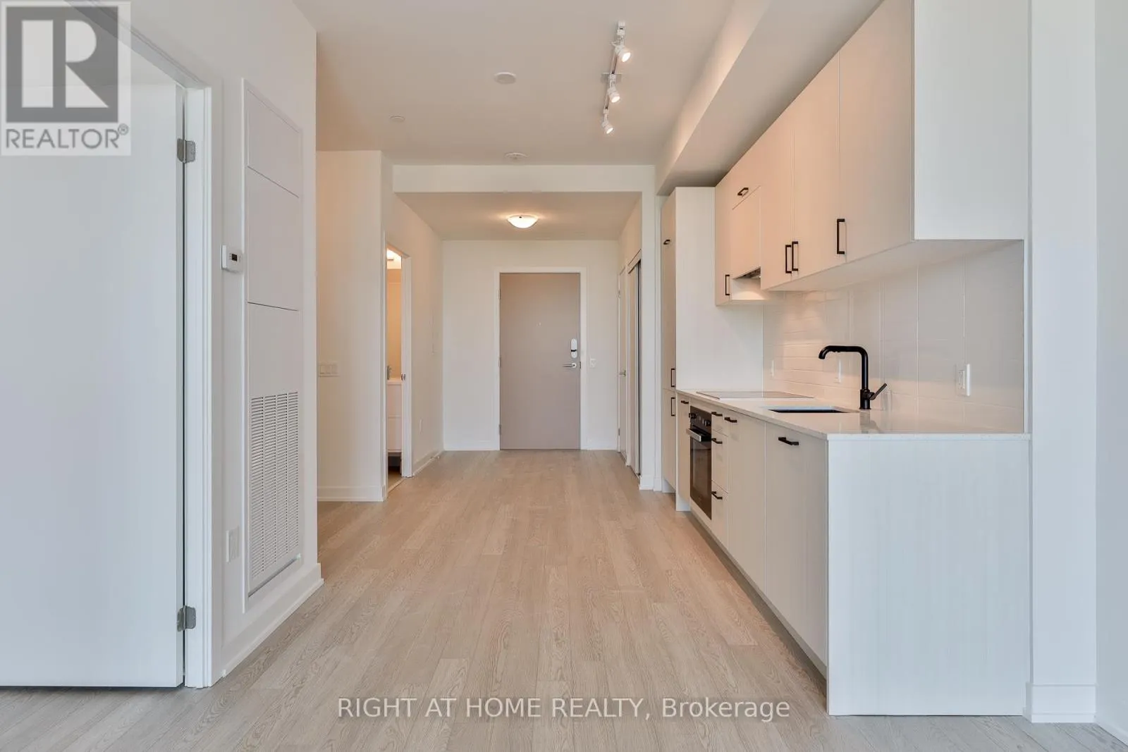 616 - 1 KYLE LOWRY RD ROAD
