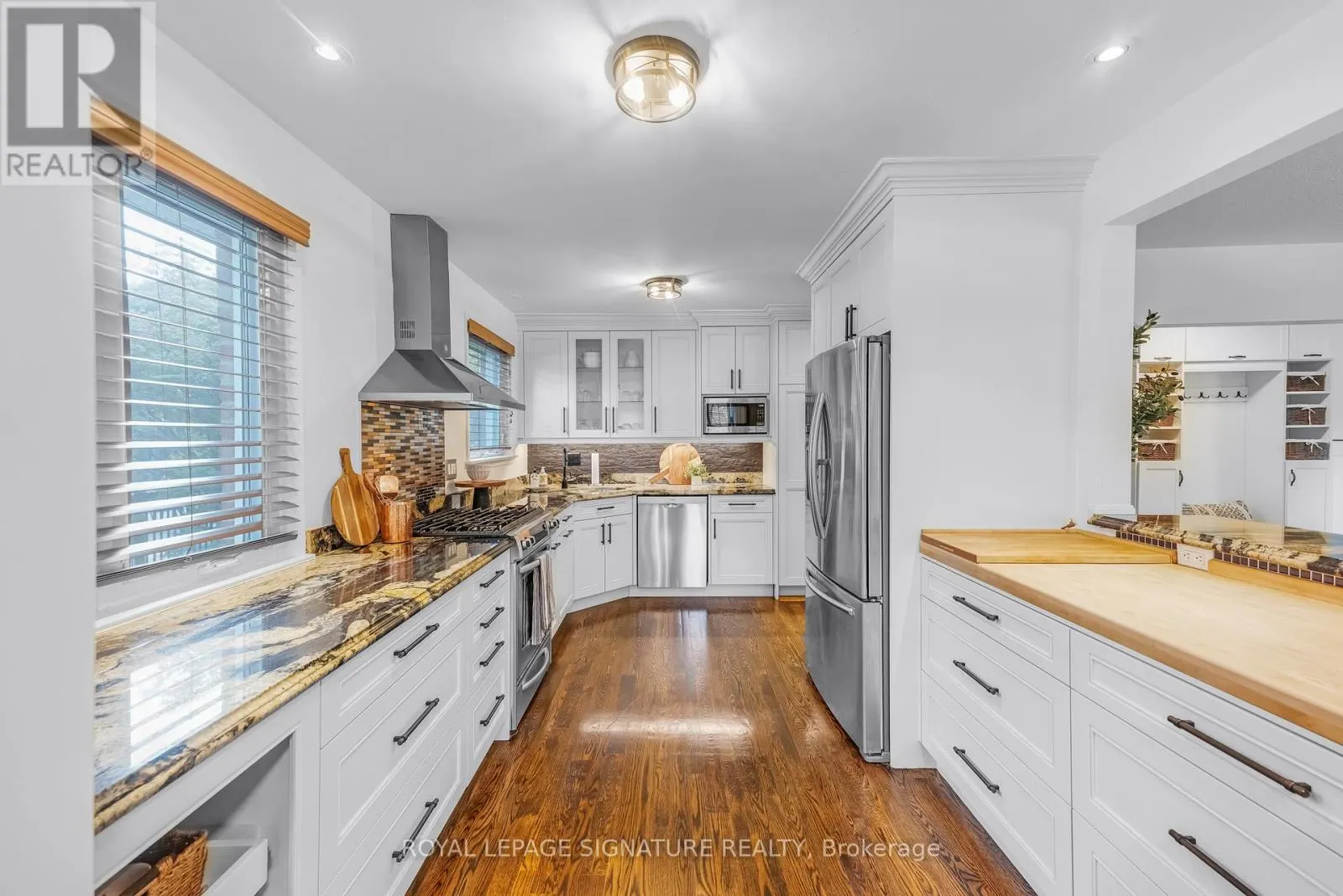 41 DENVER CRESCENT