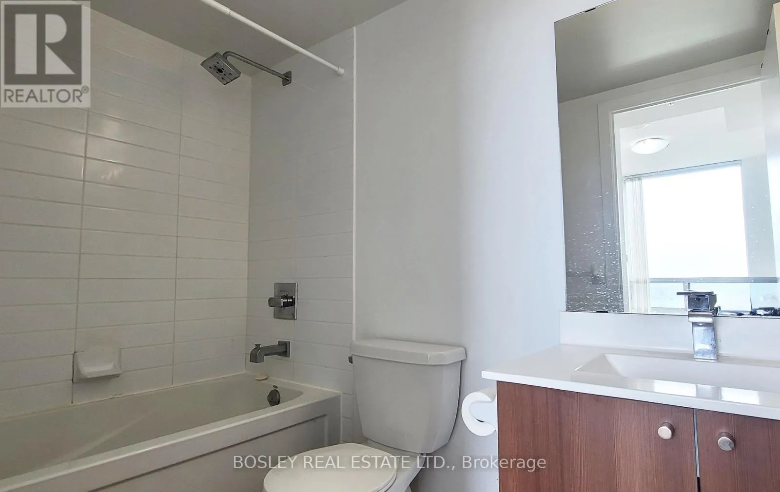1302 - 5740 YONGE STREET
