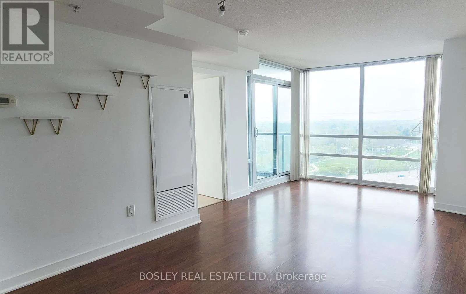 1302 - 5740 YONGE STREET