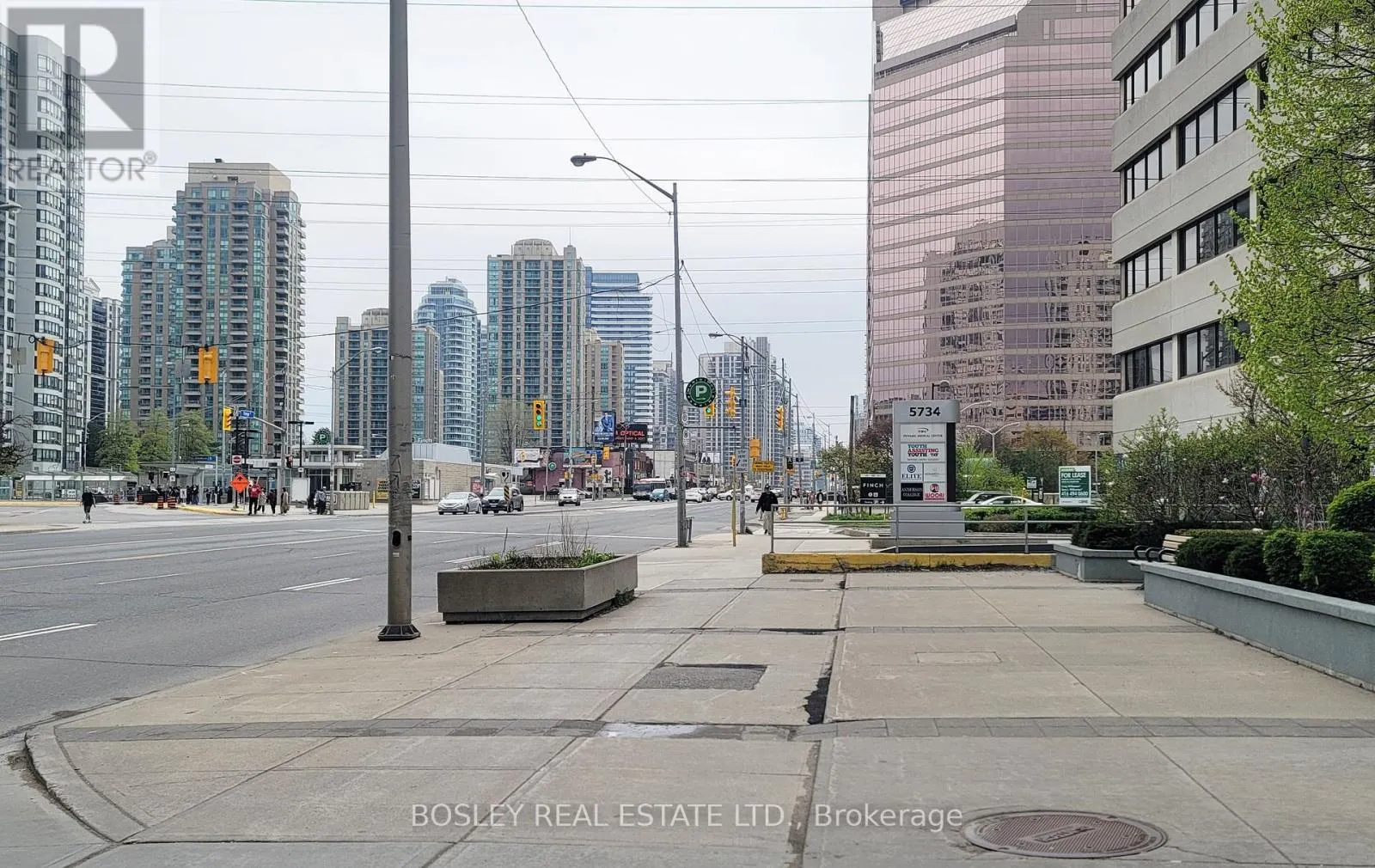 1302 - 5740 YONGE STREET