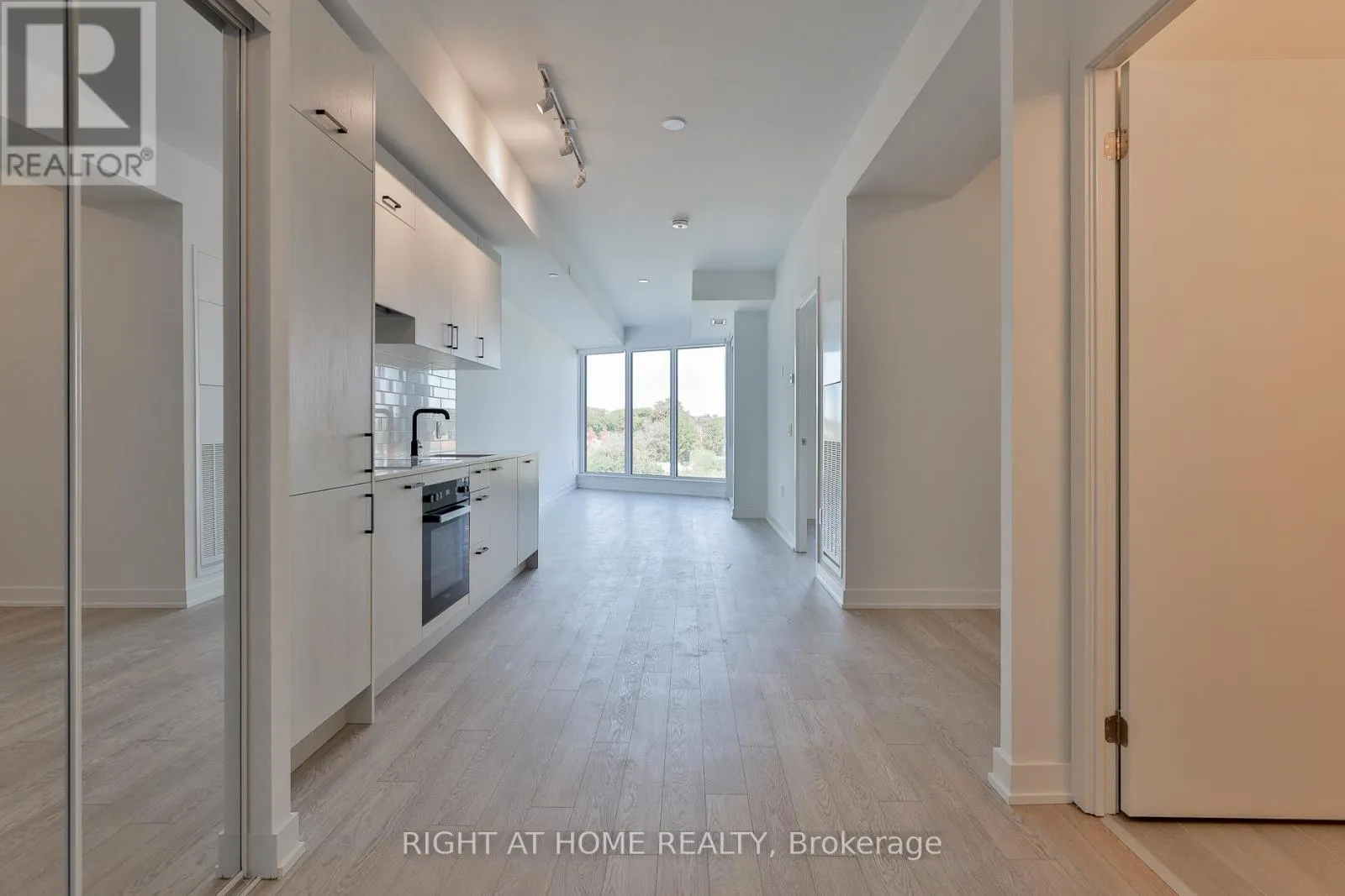 517 - 1 KYLE LOWRY RD ROAD