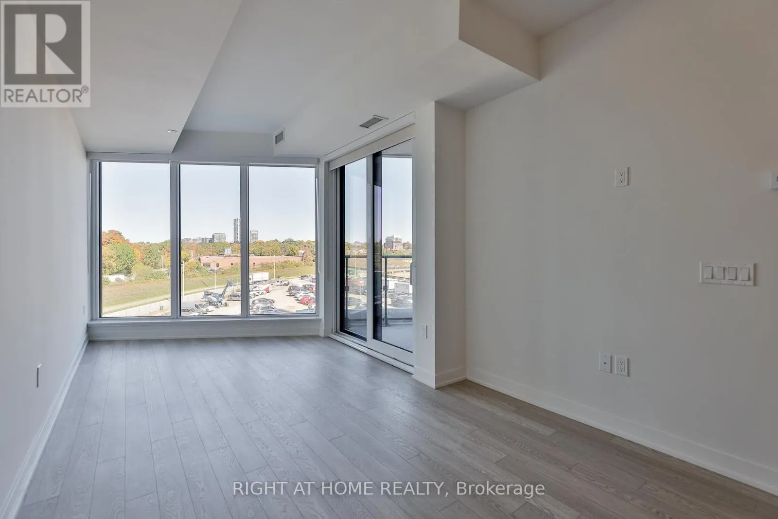 517 - 1 KYLE LOWRY RD ROAD