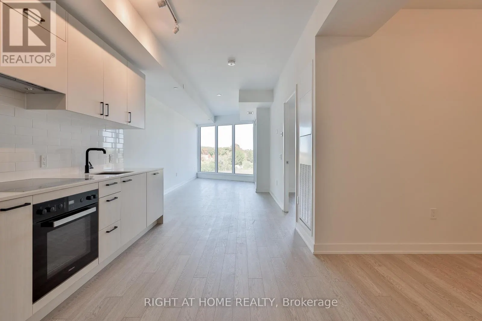 517 - 1 KYLE LOWRY RD ROAD