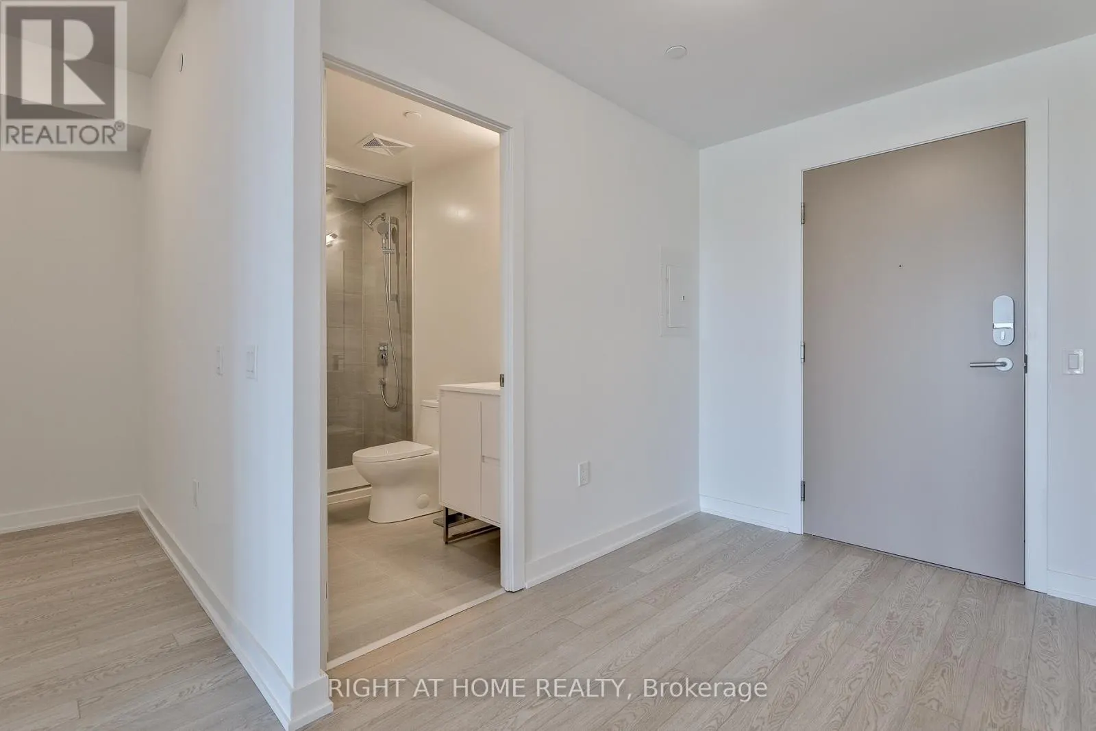 517 - 1 KYLE LOWRY RD ROAD