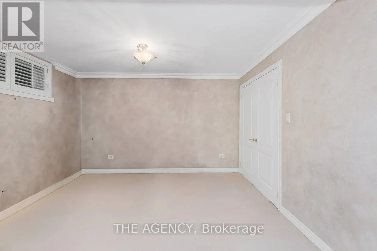 313 BROADWAY AVENUE