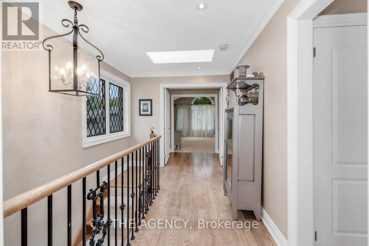 313 BROADWAY AVENUE