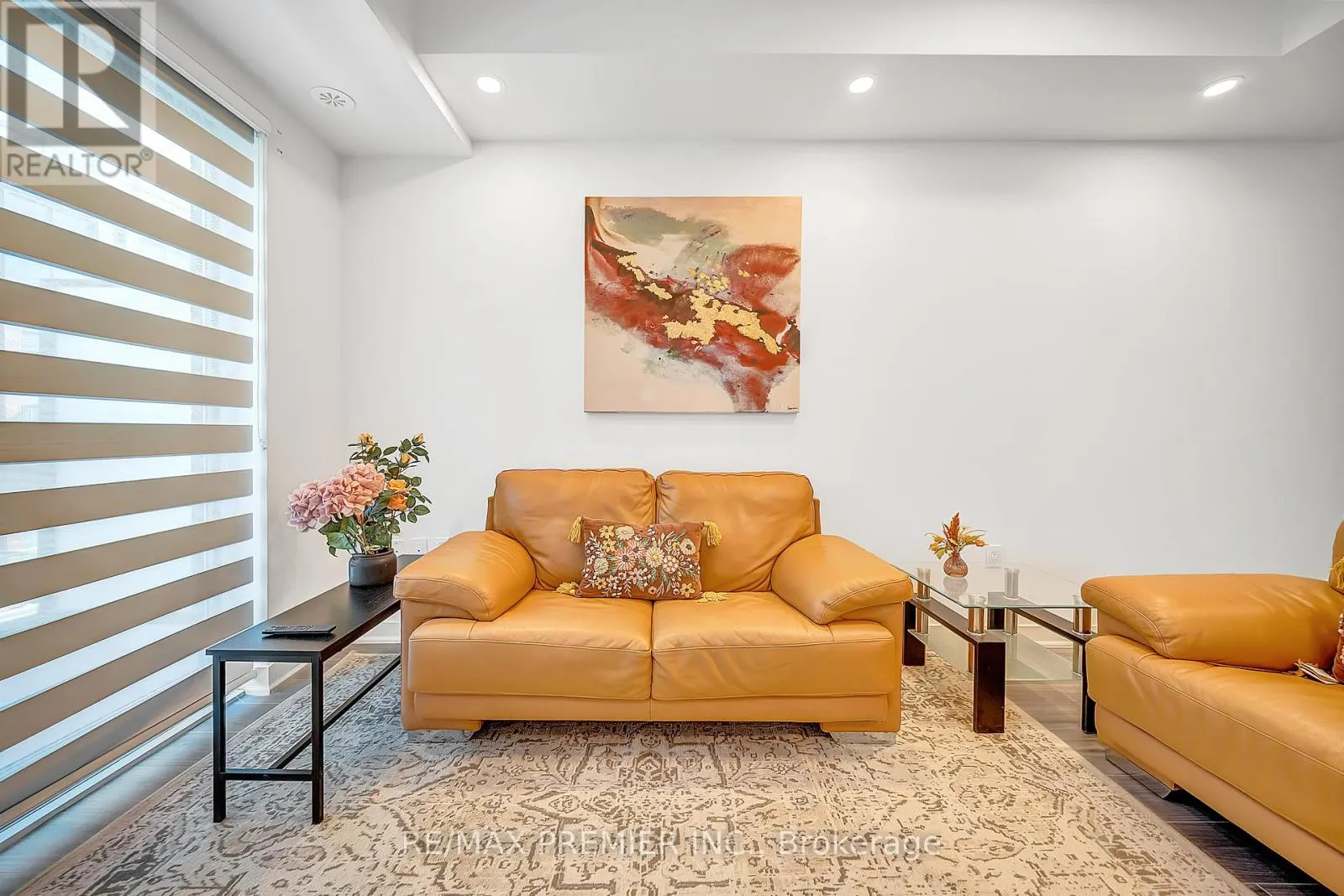 D18-#119 - 69 CURLEW DRIVE