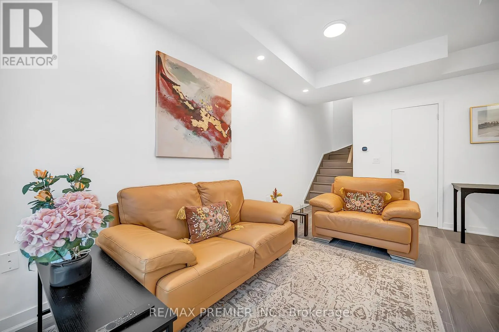 D18-#119 - 69 CURLEW DRIVE