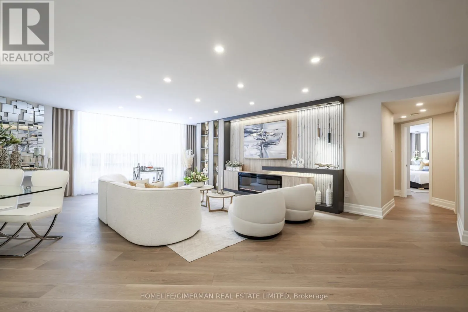 1002 - 240 HEATH STREET W