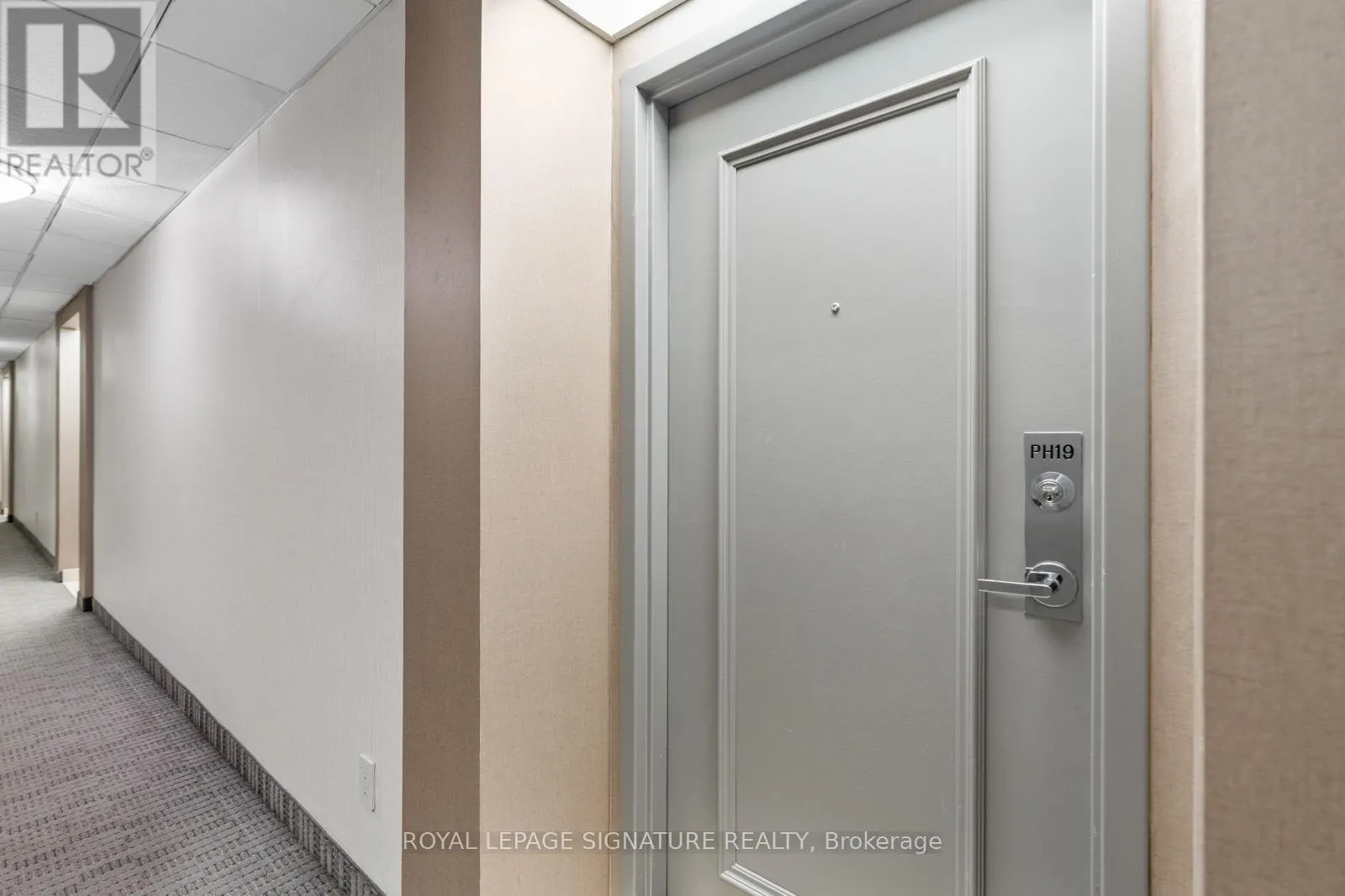 1219 - 801 KING STREET W