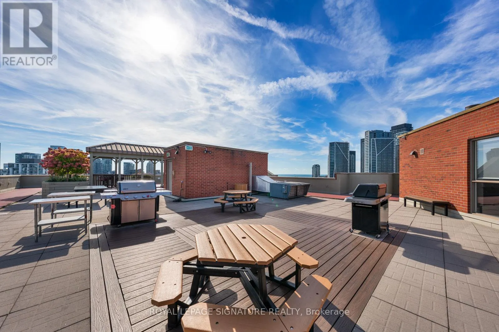 1219 - 801 KING STREET W