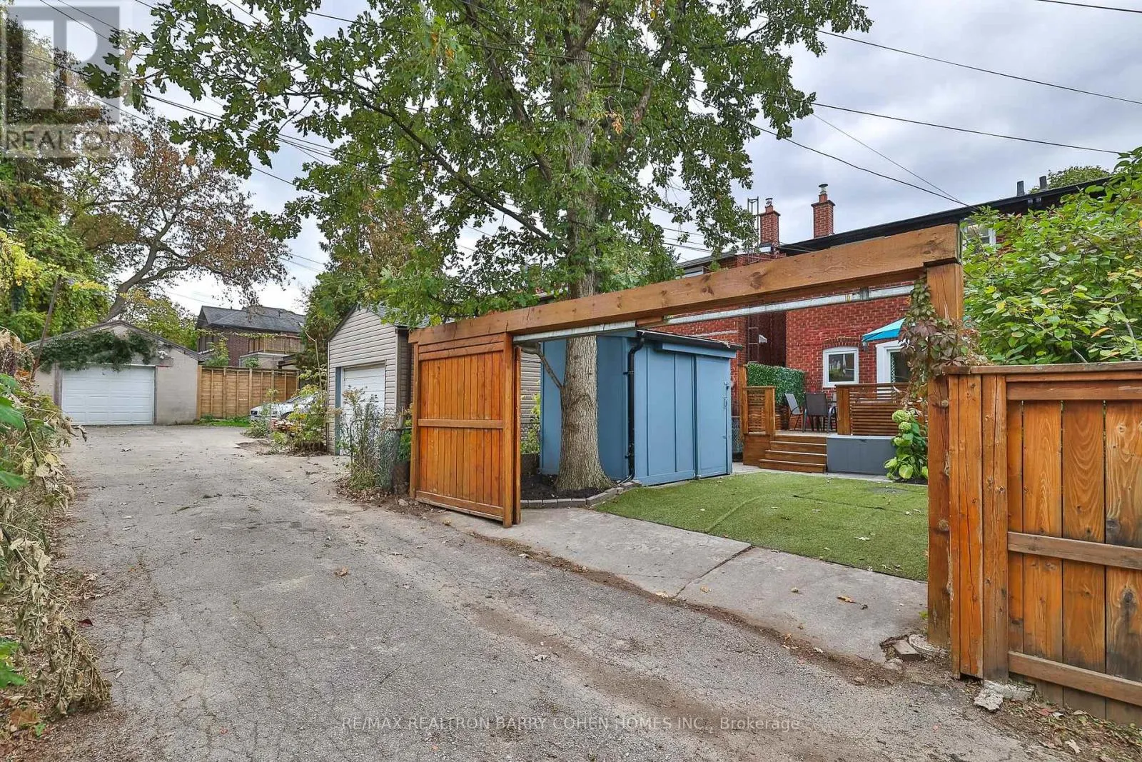 107 ATLAS AVENUE