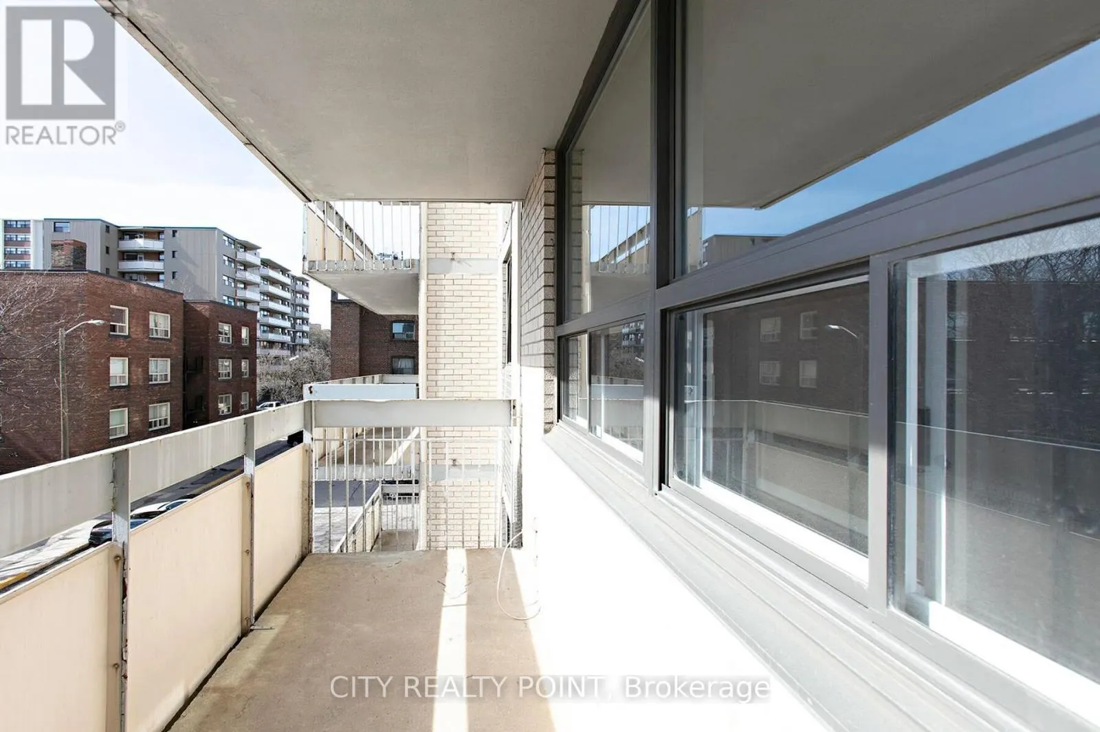 601 - 1500 BATHURST STREET