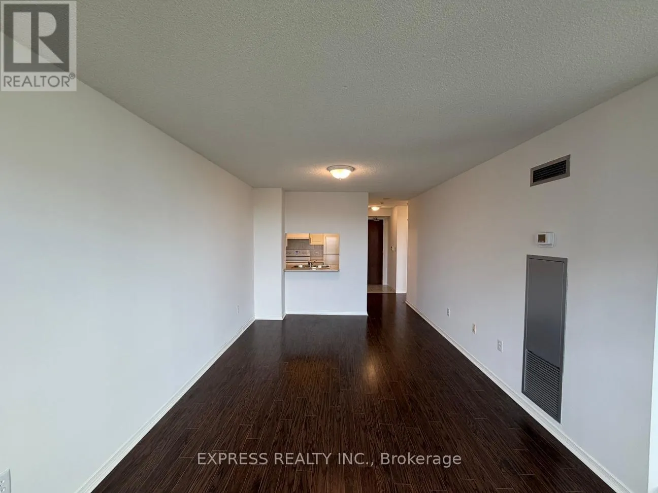 1205 - 1 PEMBERTON AVENUE