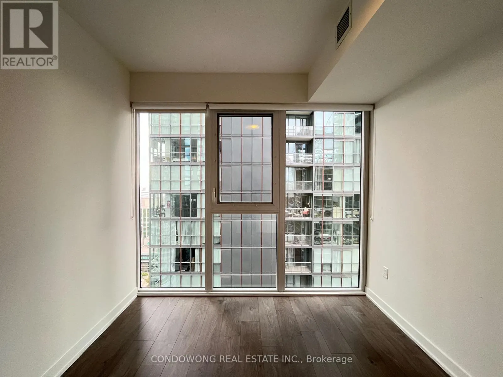 2309 - 357 KING STREET W