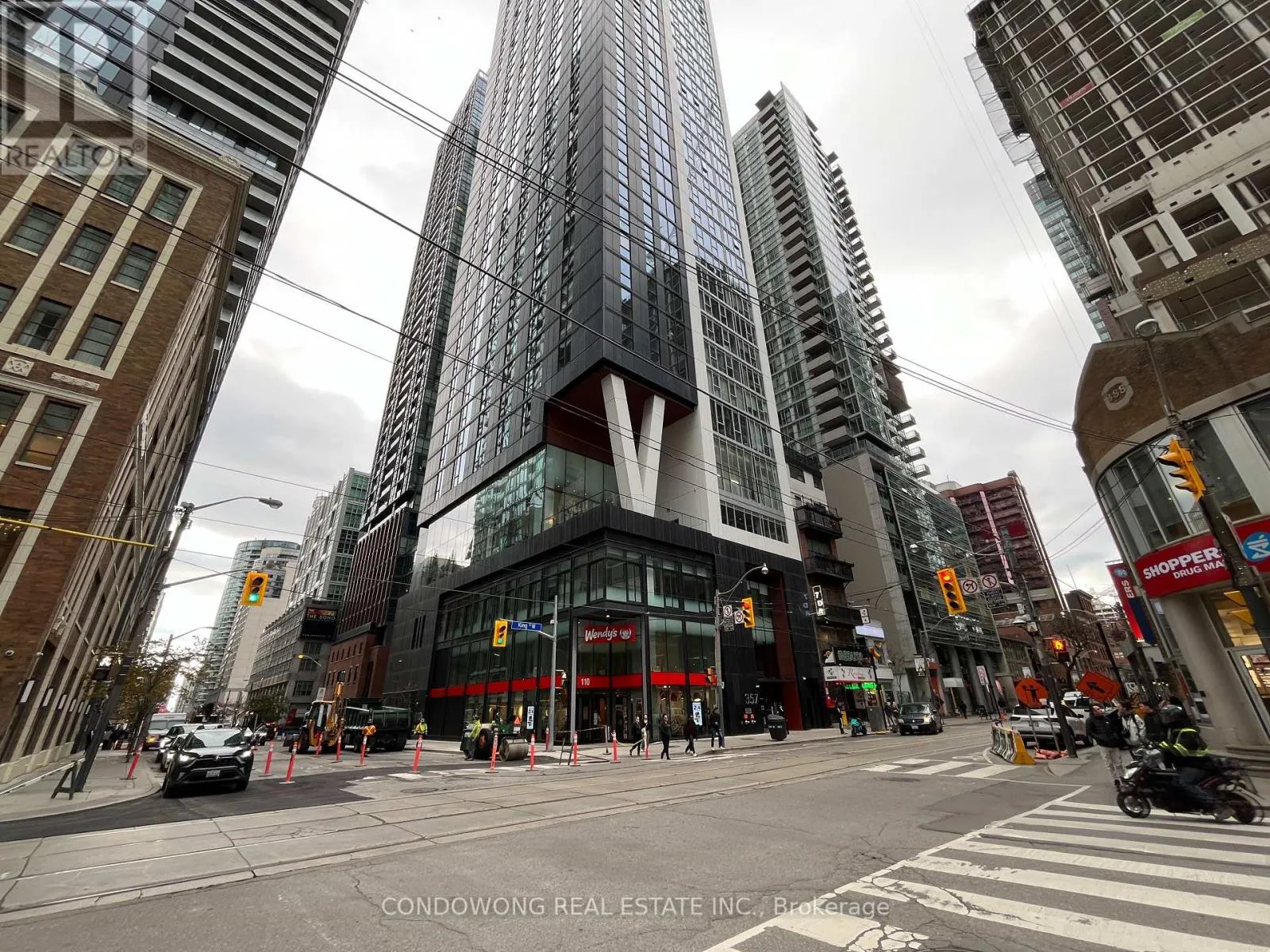 2309 - 357 KING STREET W