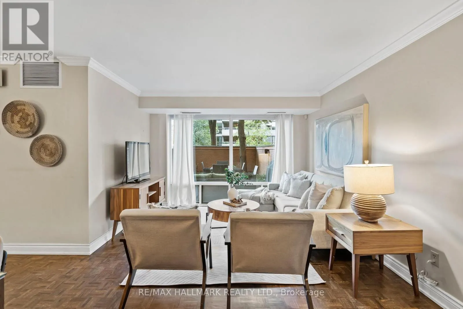 TH 15 - 260 HEATH STREET W