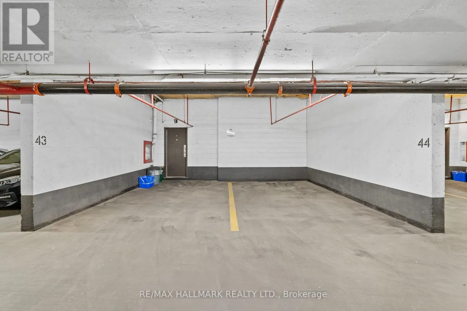 TH 15 - 260 HEATH STREET W