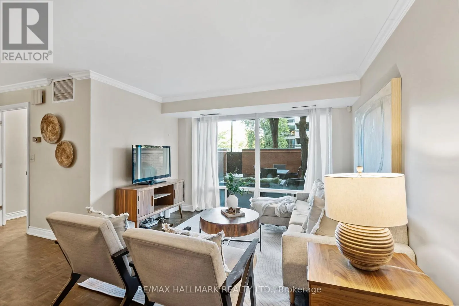 TH 15 - 260 HEATH STREET W