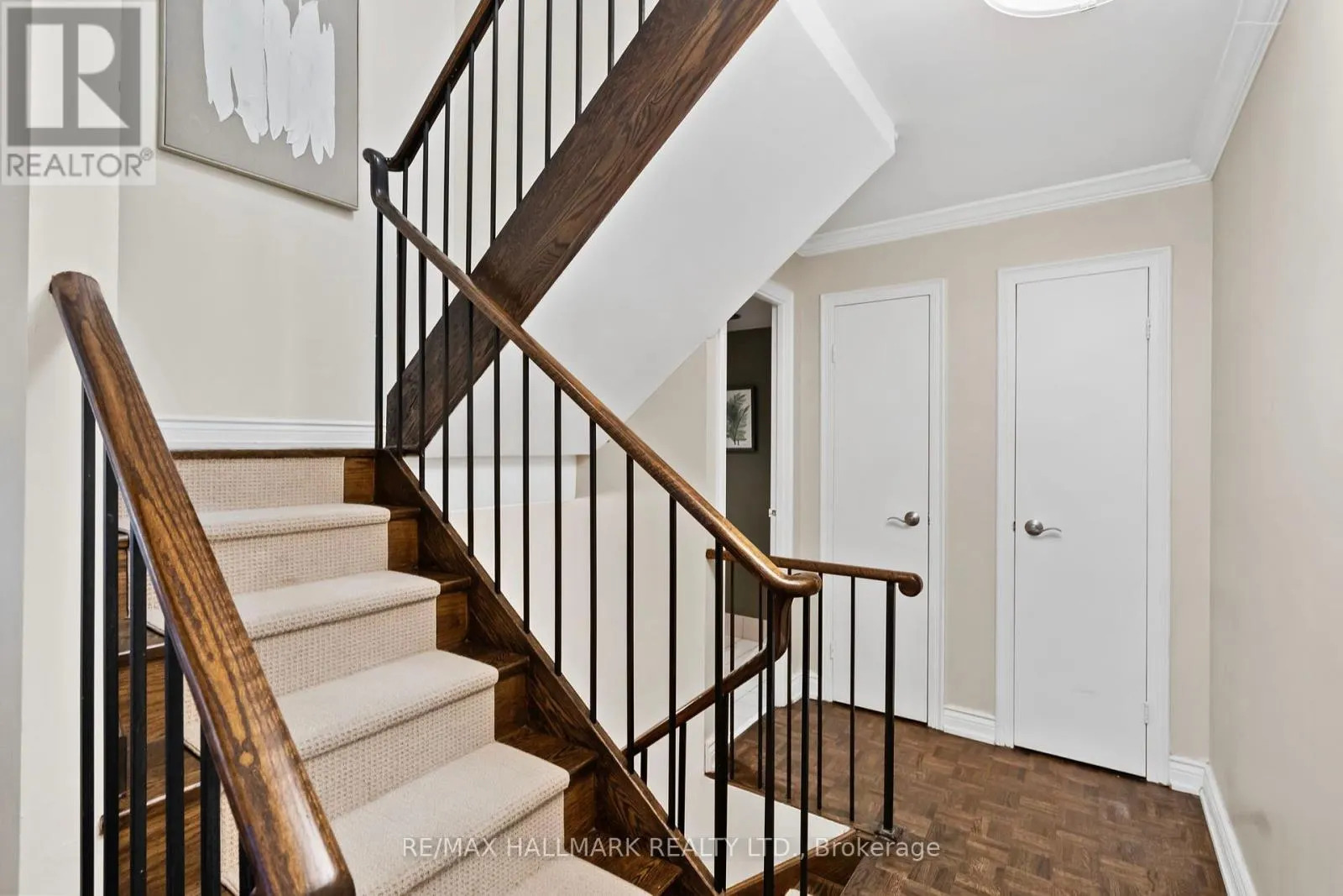 TH 15 - 260 HEATH STREET W