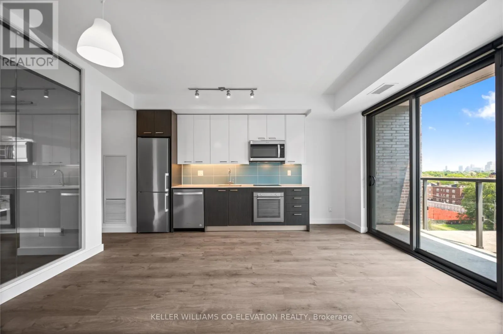 707 - 109 VAUGHAN ROAD
