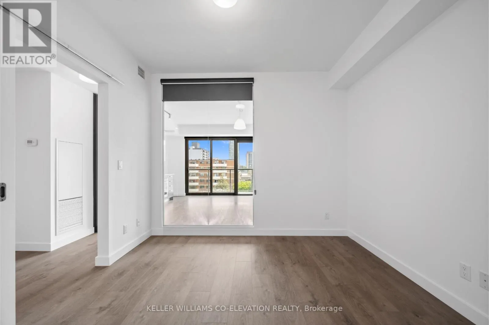 707 - 109 VAUGHAN ROAD