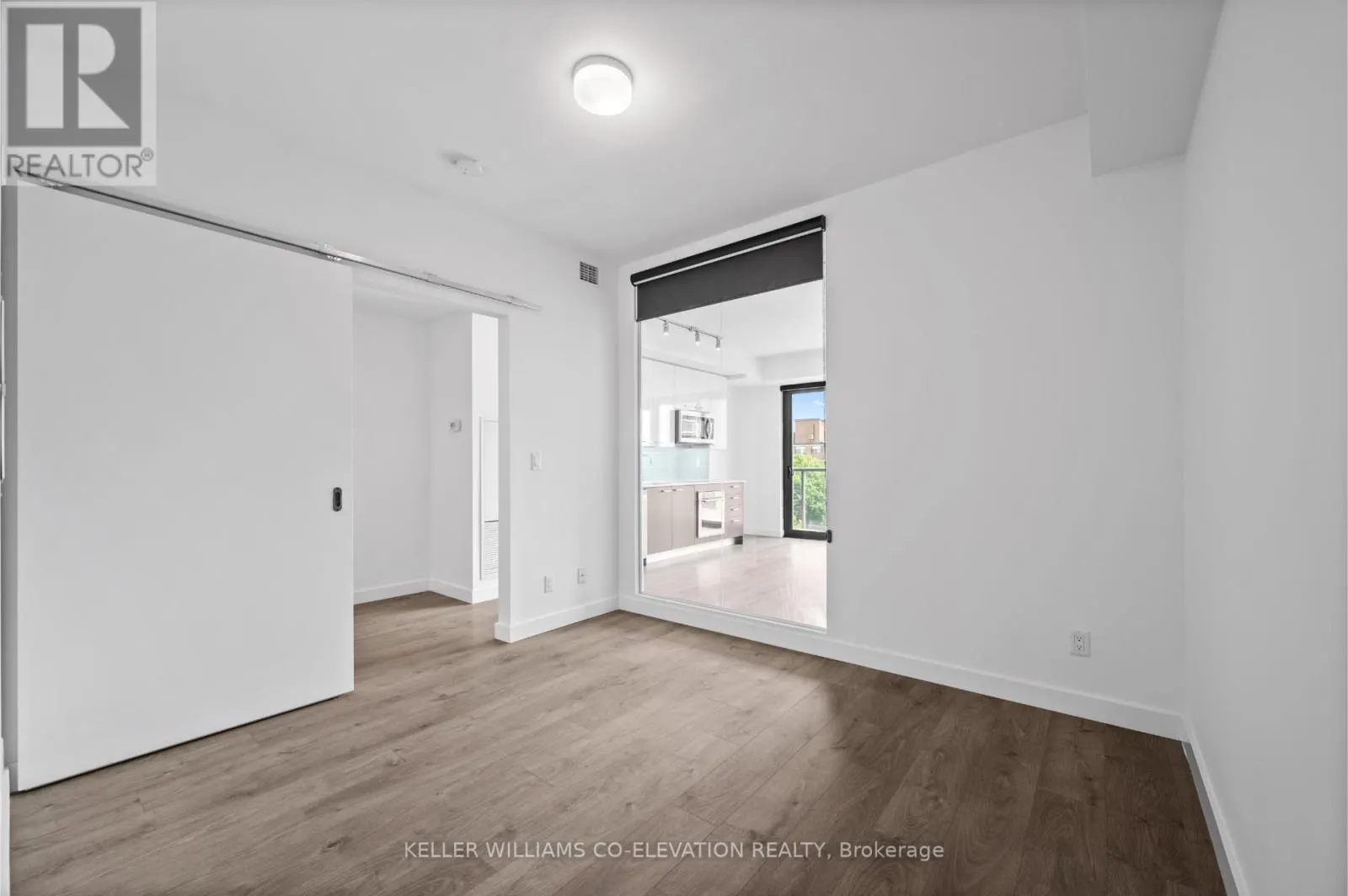707 - 109 VAUGHAN ROAD
