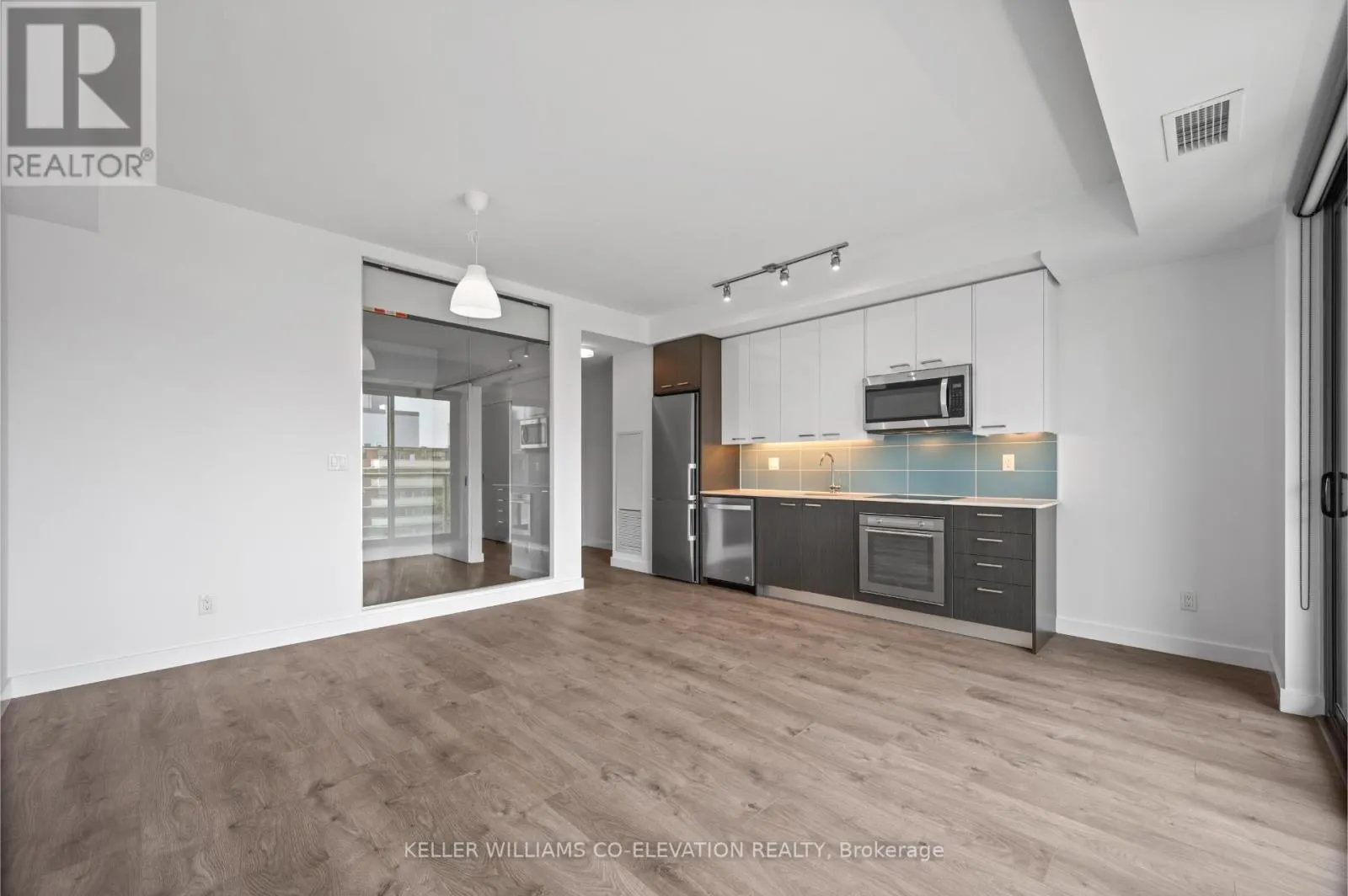 707 - 109 VAUGHAN ROAD