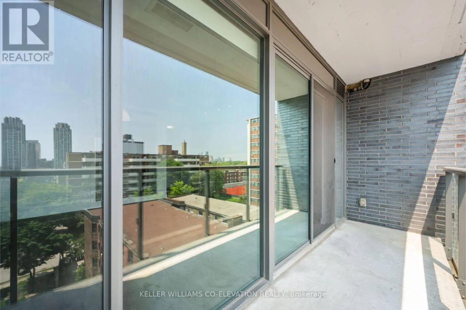 707 - 109 VAUGHAN ROAD