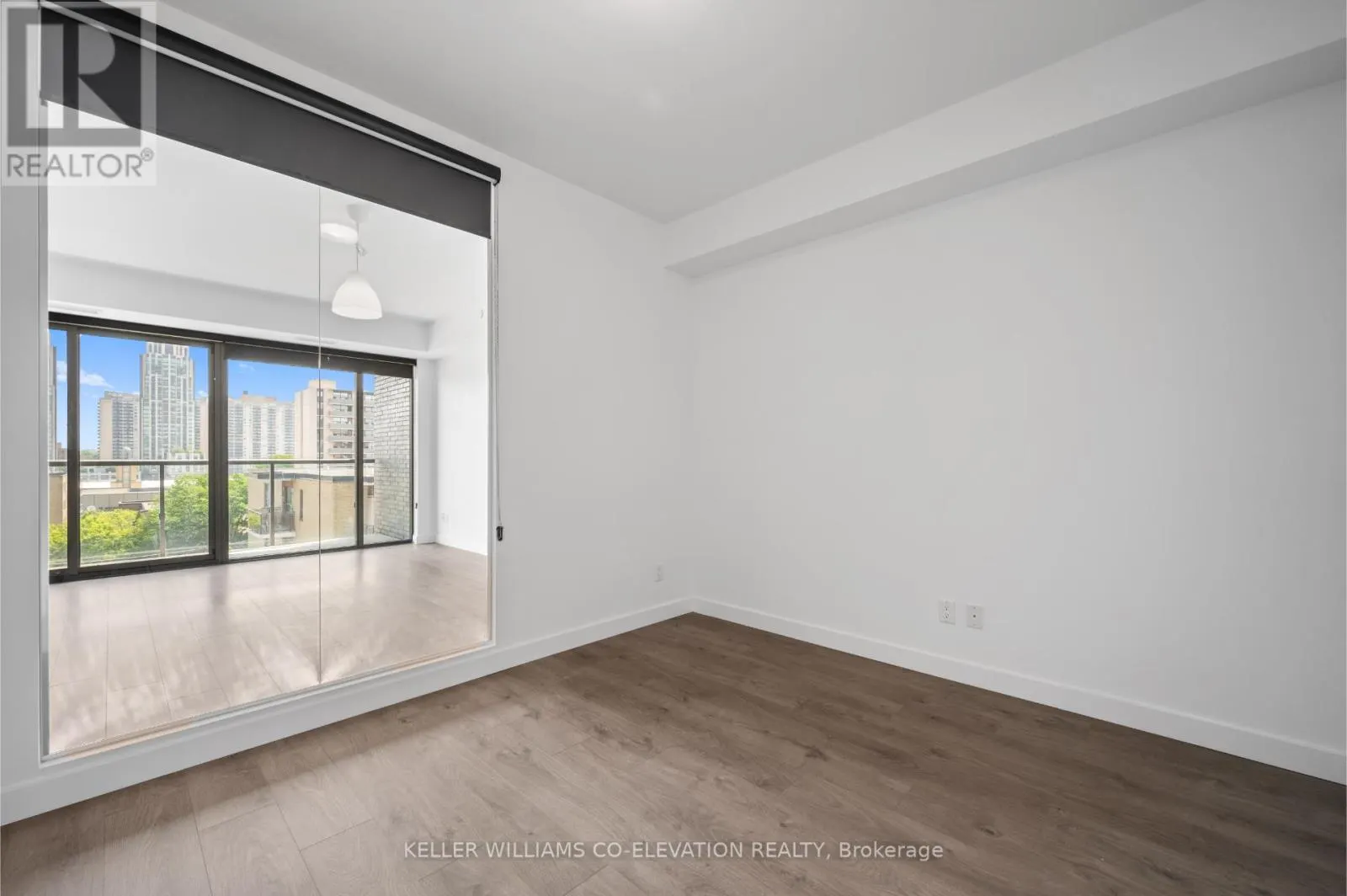707 - 109 VAUGHAN ROAD