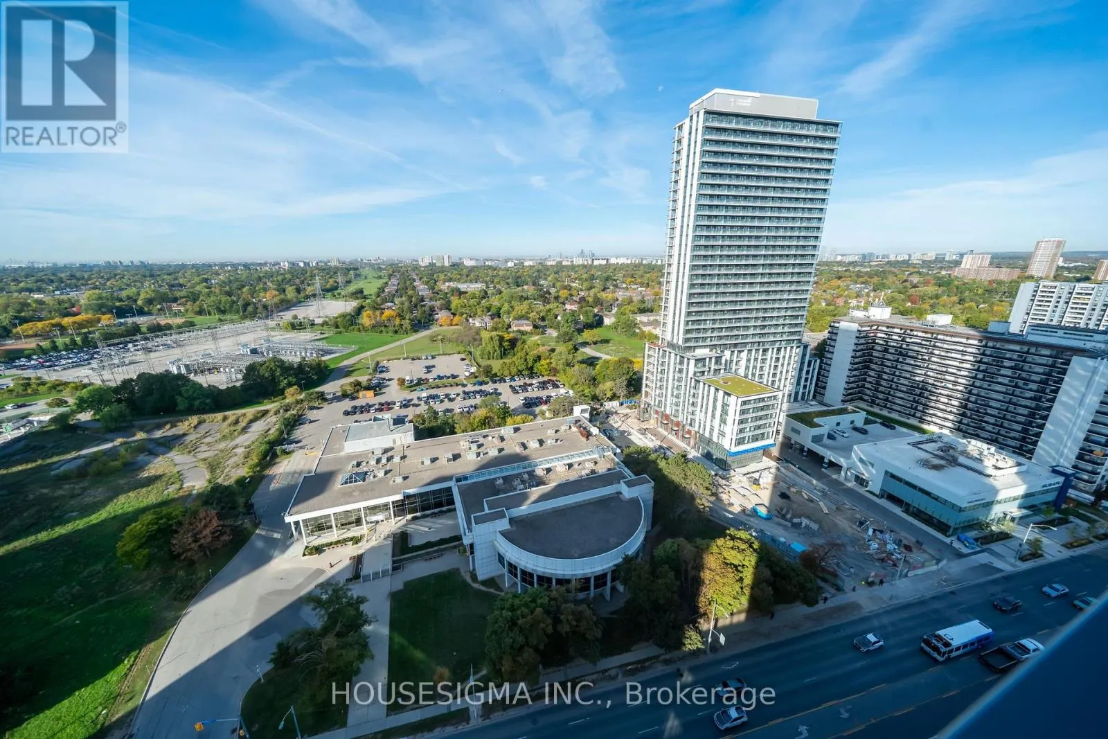 2106 - 8 OLYMPIC GARDEN DRIVE