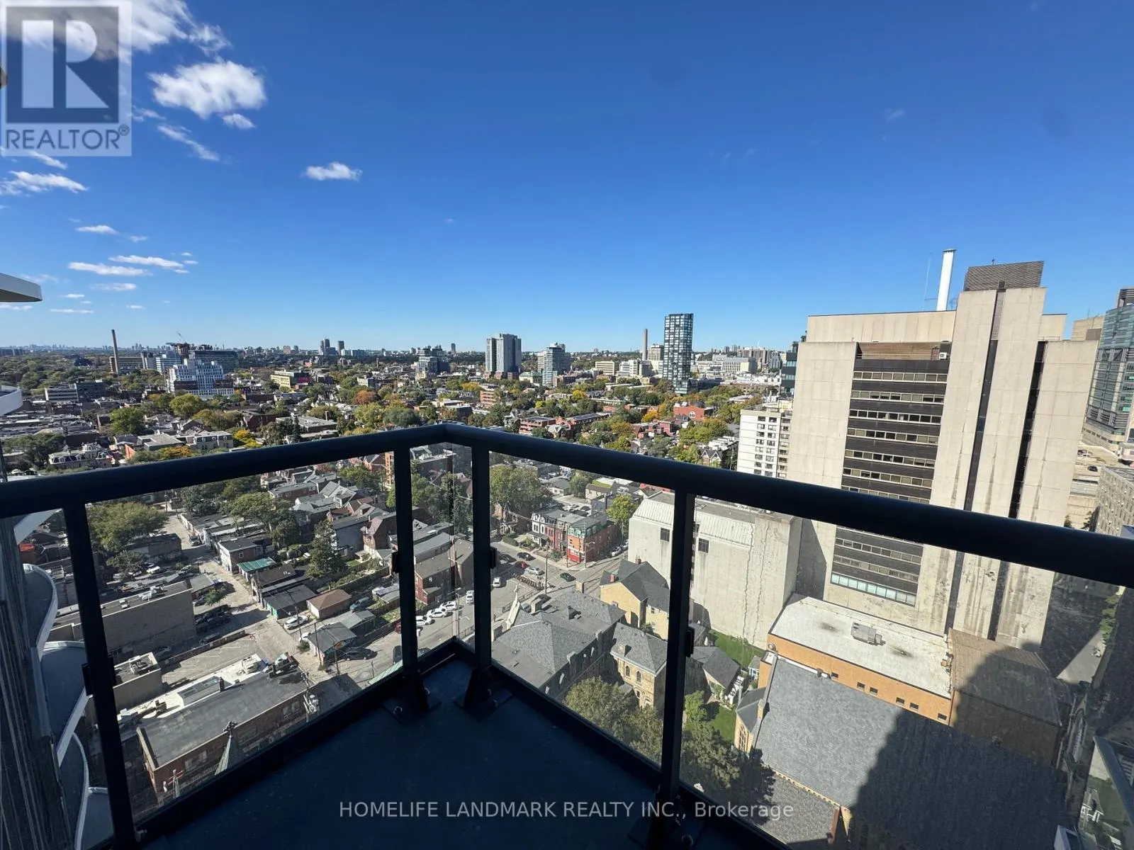1913 - 280 DUNDAS STREET W