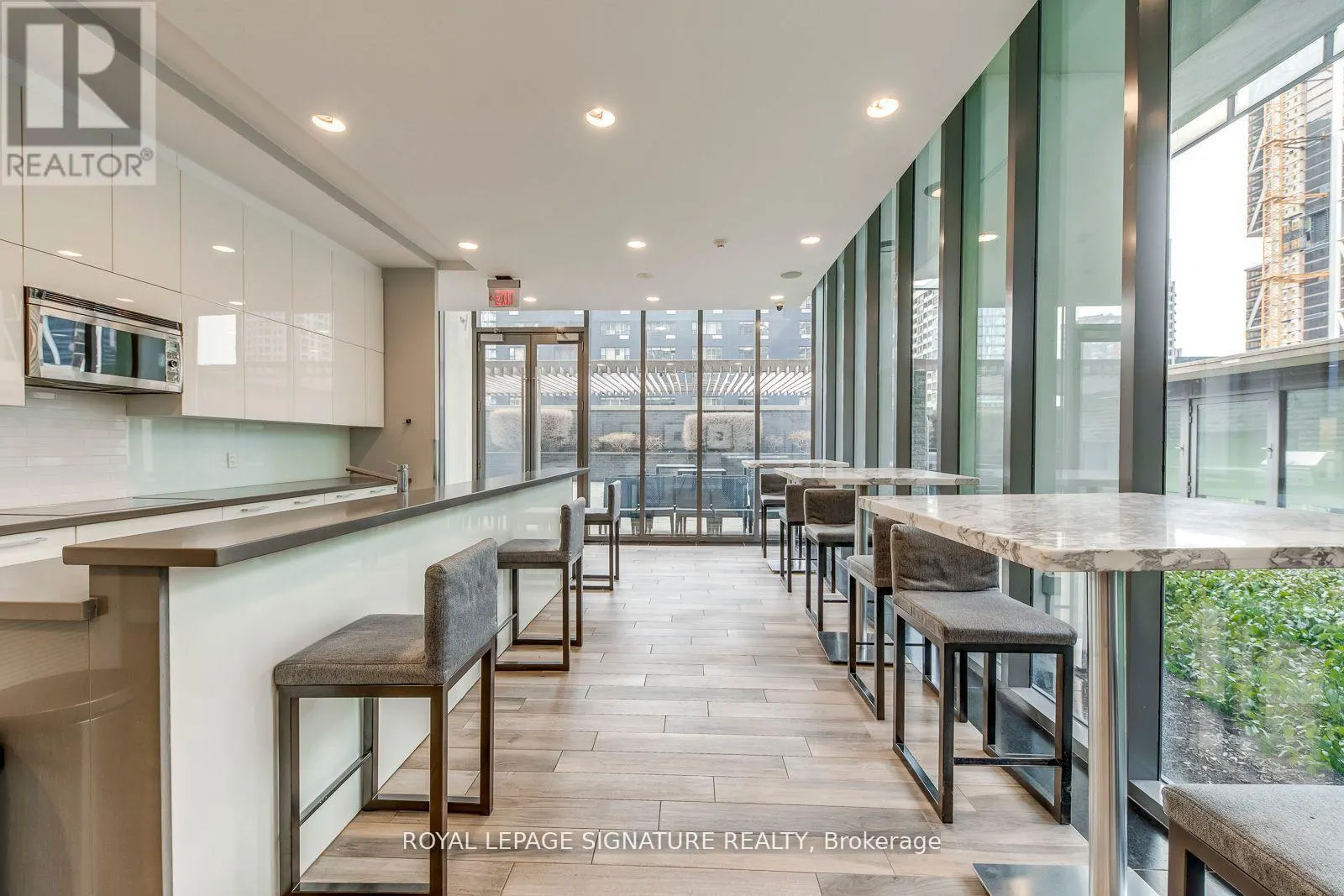 3001 - 33 CHARLES STREET E