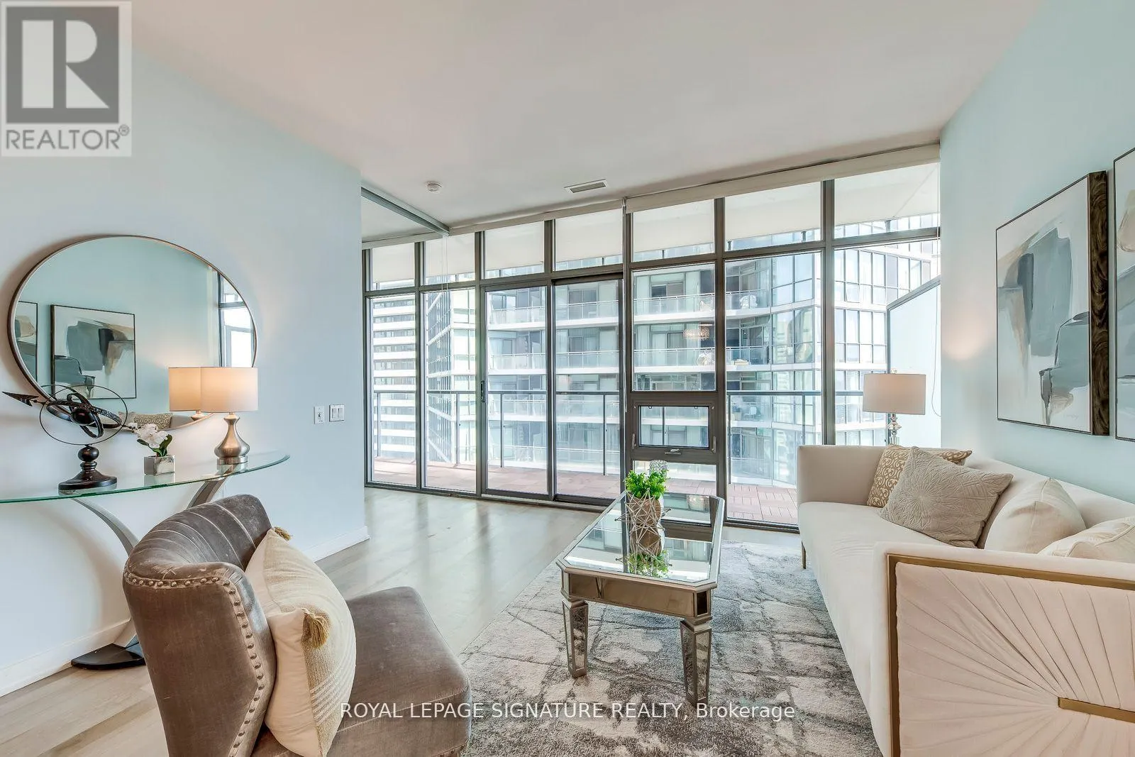 3001 - 33 CHARLES STREET E